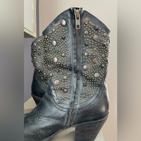 Muro black studded western boots size 9.5 - Picture 9 of 9